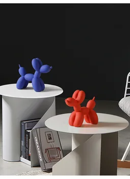 Ziemeļvalstu skulptūru Sveķu balonu Suns Amatniecības suns minimālisma mājas rotājumi, modernās viesistabas darbvirsmas dzīvnieku dekoru, Rotājumu p1409
