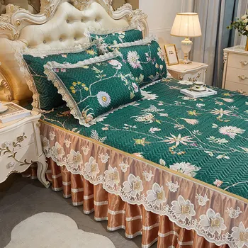 Mežģīņu Ziedu Luxury Bed Cover King Size Stepēts gultas Pārklāji par divguļamā Gulta 150 Karaliene Atdzist Šķiedras Savirmot Bedskirt Aprīkots 3pcs