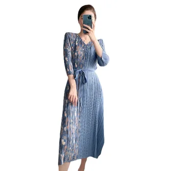 Miyake kroku sieviešu printed kleita ir 2021. rudens vidum teļš jaunu franču stilā temperaments gadījuma-line v-veida kakla gari svārki