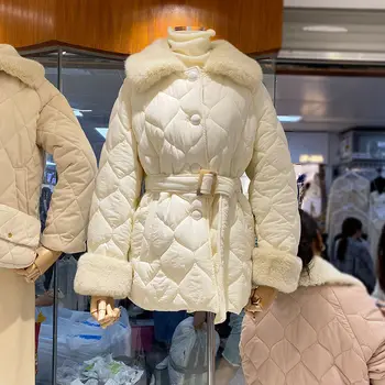 JAUNU 2022 Balta Mežģīnes Up Vidukļa korejiešu Stilā Zaudēt Garš Ziemas Mētelis Sievietēm Ilgi Sieviete Parkas Silta Polsterēta Drēbes Dāmas Valkā Sniega
